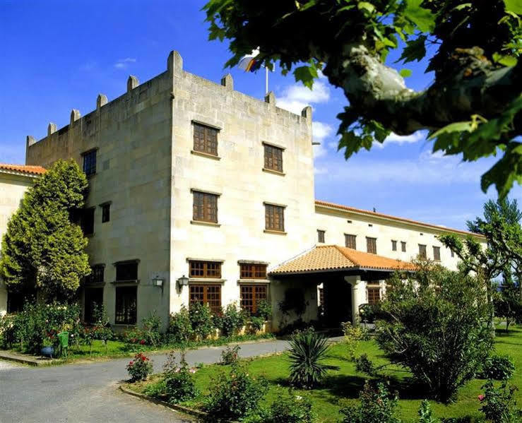 Parador Castillo De Monterrei Zewnętrze zdjęcie